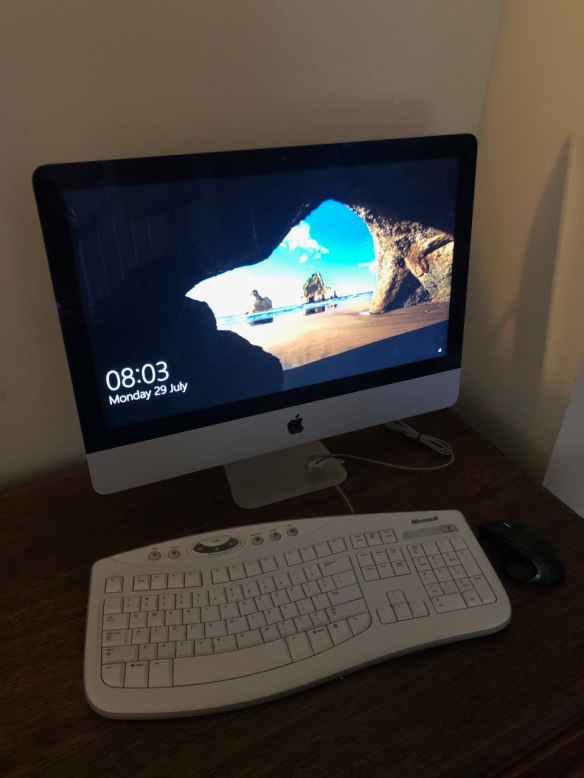 Windows-iMac-running